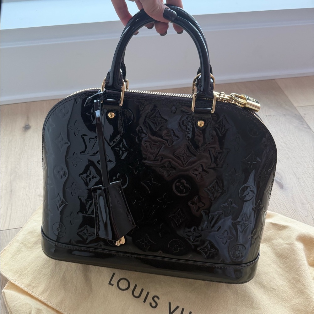 Louis Vuitton Black Patent Vernis Alma Satchel with Gold Hardware - Picture 2 of 5